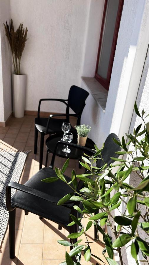 Lilly'S Apartment Plazh Durrës 外观 照片